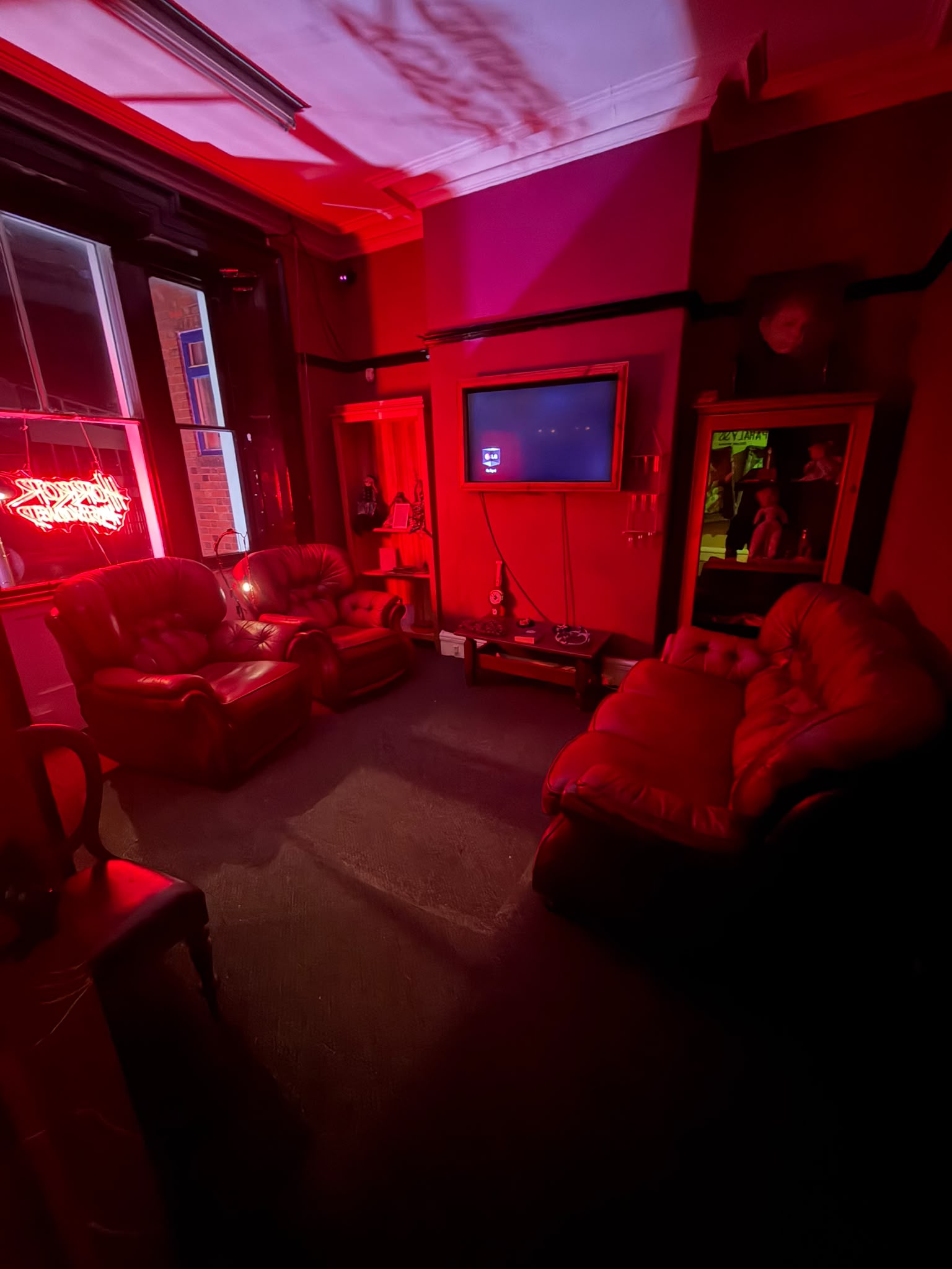Redrum Lounge at Paralysis Escape Rooms